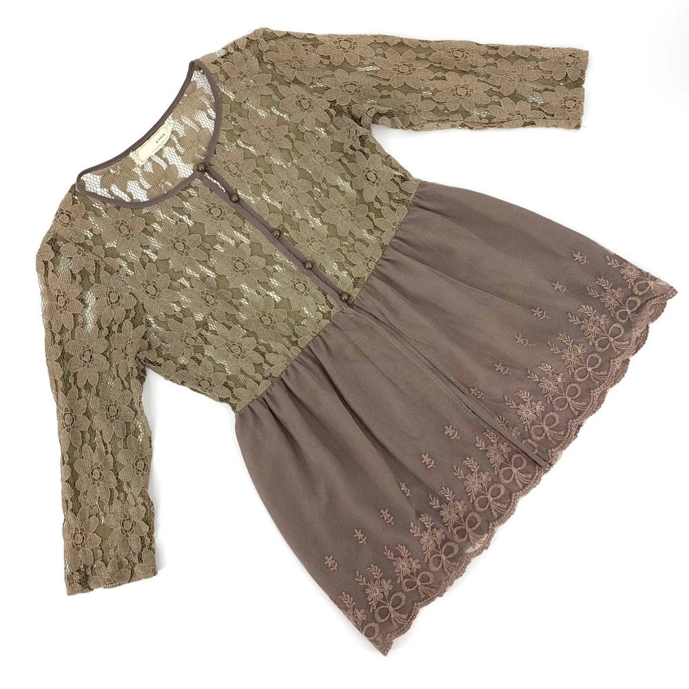 A'Reve Taupe and Tan Mixed Lace 3/4 Sleeve Peplum Open Bottom Tunic Top, 6